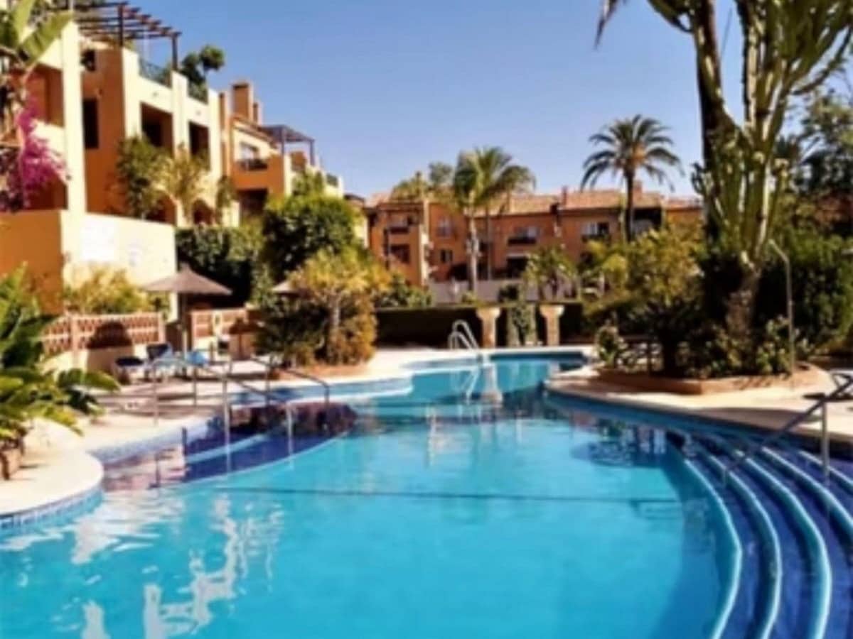 1 Zimmer Apartment zu verkaufen in Riviera del Sol mit Pool - 228.000 € (Ref: 9561587)