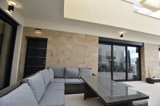 3 makuuhuone Huvila myytävänä paikassa Los Montesinos - 369 000 € (Ref: 9561592)