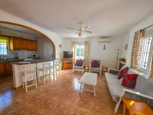 4 soveværelse Villa til salg i Parque de las Naciones, Torrevieja med garage - € 449.950 (Ref: 9561602)