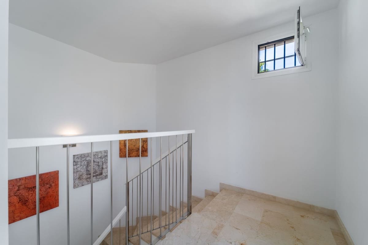 4 bedroom Townhouse for sale in Costabella - € 775,000 (Ref: 9561604)