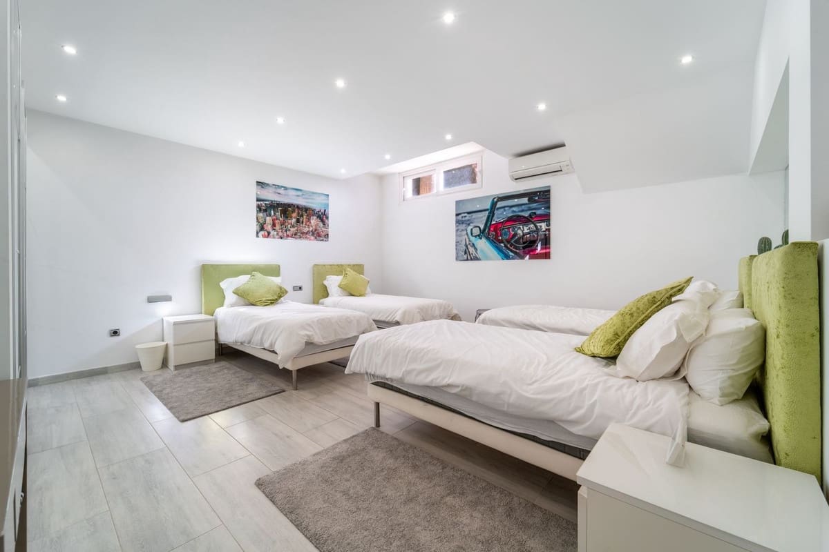 4 bedroom Townhouse for sale in Costabella - € 775,000 (Ref: 9561604)