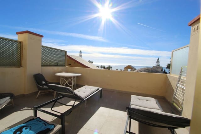 1 chambre Appartement de Plage à vendre à Elviria, Marbella avec piscine garage - 360 000 € (Ref: 9561605)