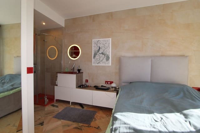 1 chambre Appartement de Plage à vendre à Elviria, Marbella avec piscine garage - 360 000 € (Ref: 9561605)