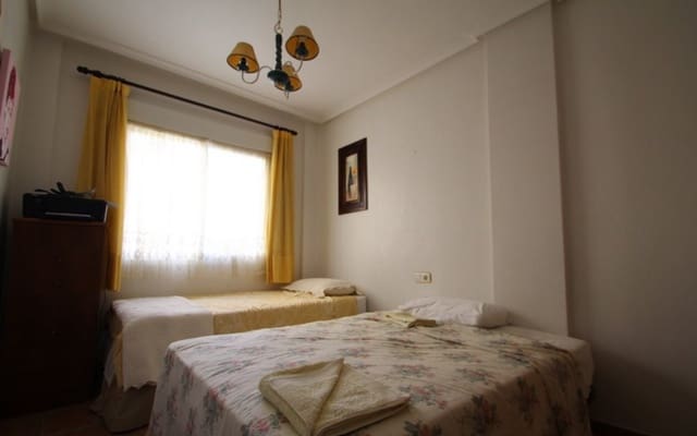 4 quarto Moradia para venda em Villamartin, Orihuela - 345 000 € (Ref: 9564962)