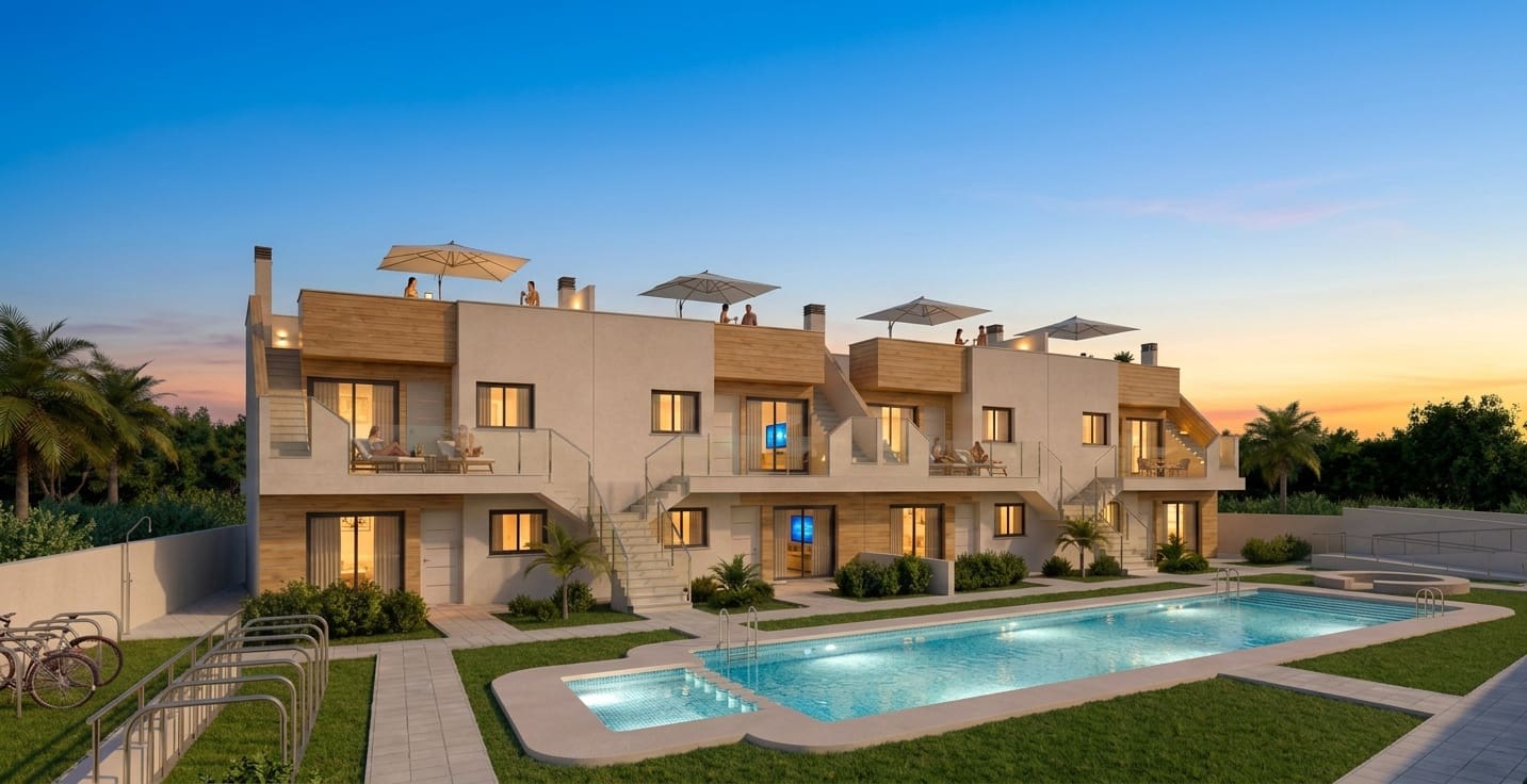 2 bedroom Bungalow for sale in San Javier with pool - € 272,900 (Ref: 9568329)