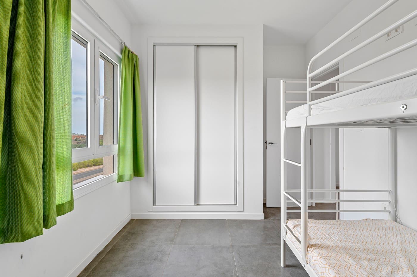 3 sypialnia Apartament na sprzedaż w Orihuela Costa z basenem - 199 000 € (Ref: 9568337)