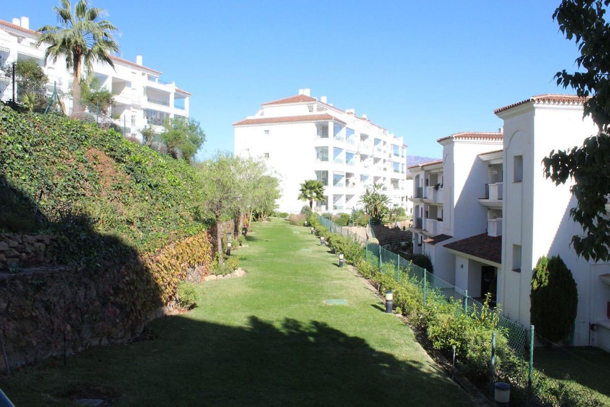 3 slaapkamer Appartement te koop in Calahonda - € 450.000 (Ref: 9568342)