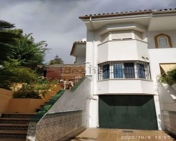 4 soveværelse Semi-Rækkehus til salg i La Sierrezuela, Mijas med swimmingpool garage - € 495.000 (Ref: 9568343)