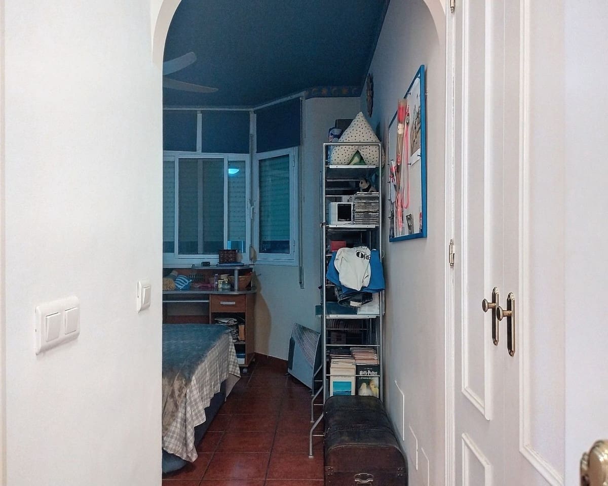 4 soveværelse Rækkehus til salg i Fuengirola med swimmingpool garage - € 495.000 (Ref: 9568344)