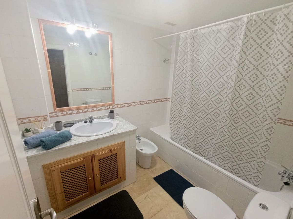 2 quarto Apartamento para venda em Villamartin com piscina - 219 000 € (Ref: 9570949)