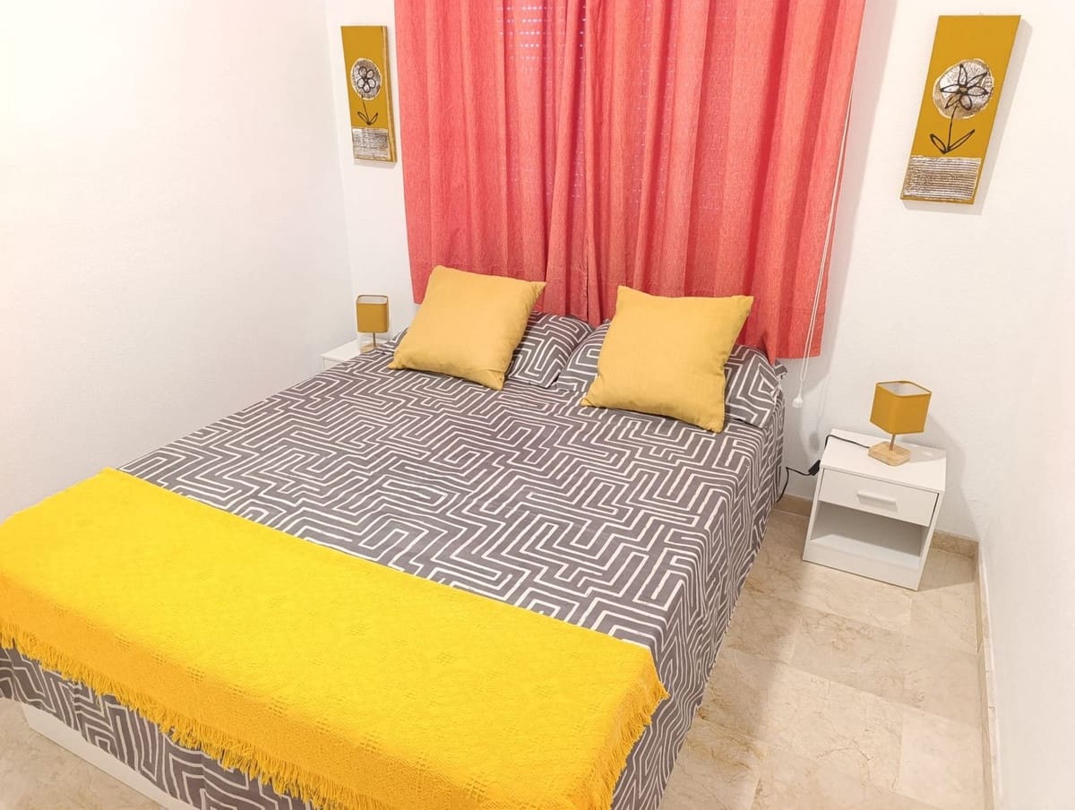 2 quarto Apartamento para venda em Villamartin com piscina - 219 000 € (Ref: 9570949)