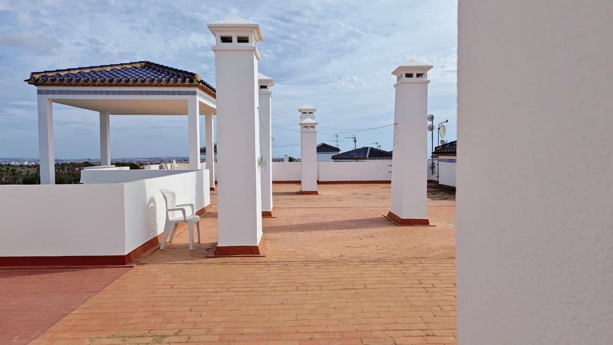 2 quarto Apartamento para venda em Villamartin com piscina - 219 000 € (Ref: 9570949)