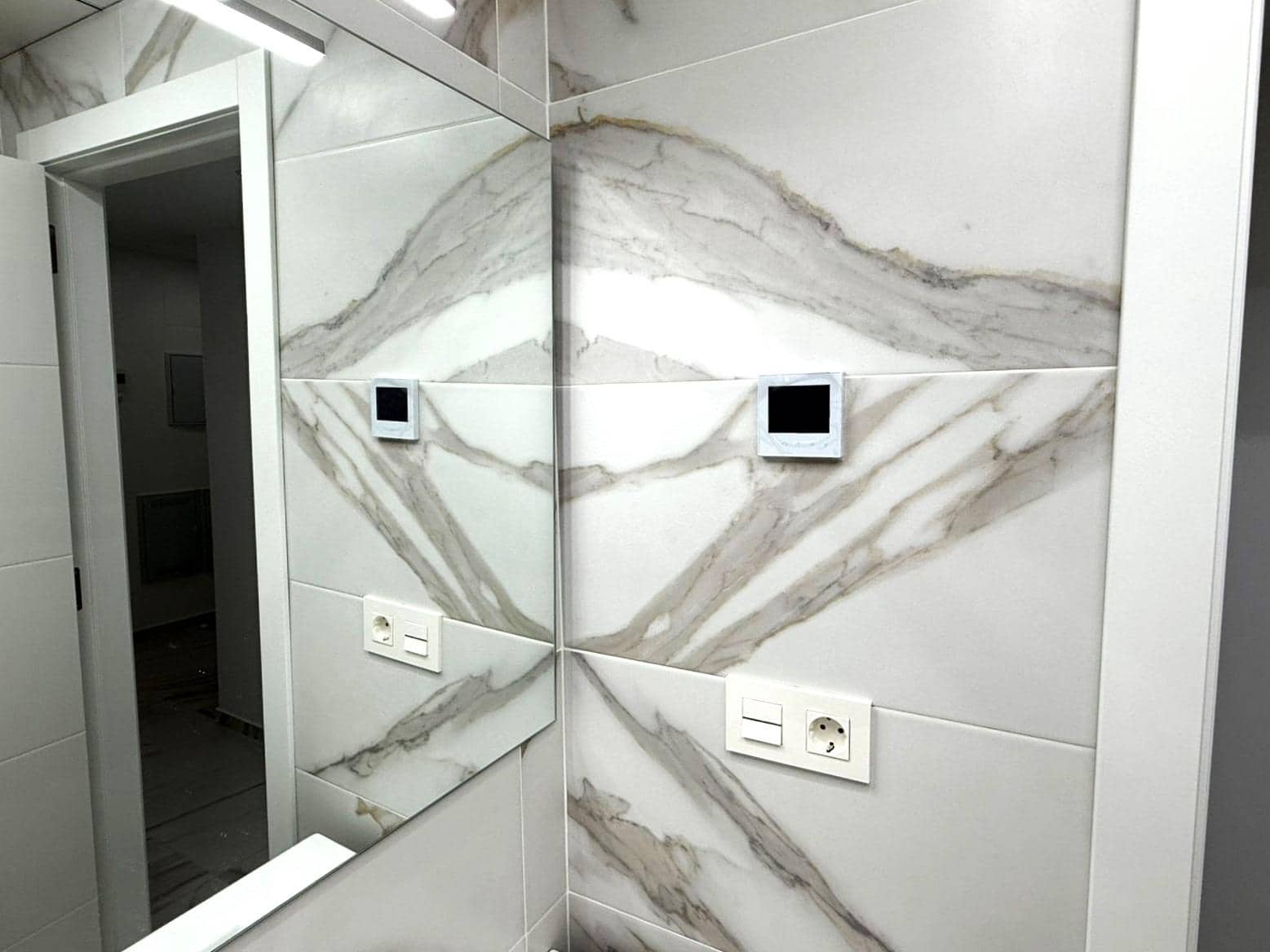 Apartamento de 2 habitaciones en Torrevieja en venta - 200.000 € (Ref: 9570960)