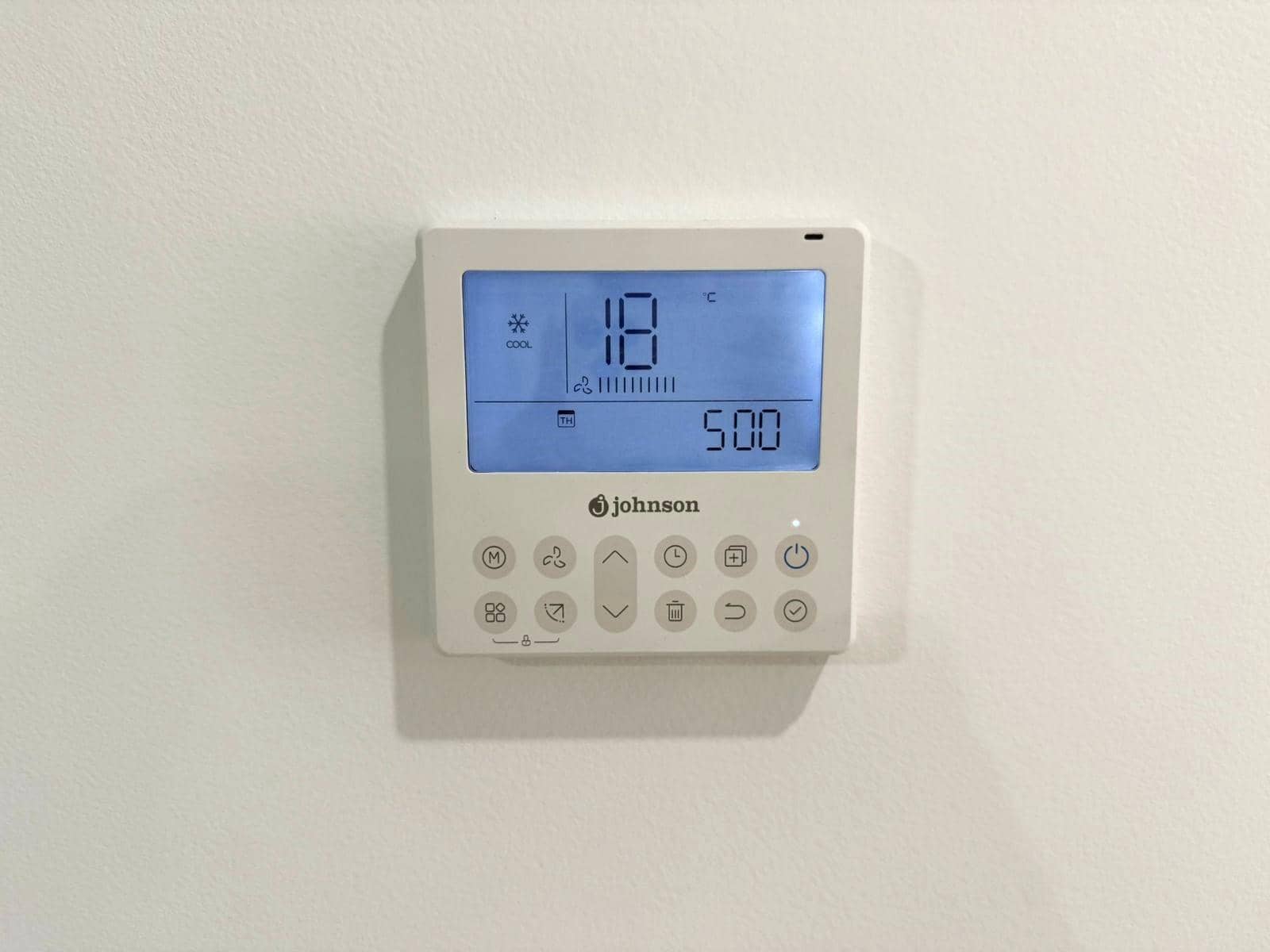 Apartamento de 2 habitaciones en Torrevieja en venta - 200.000 € (Ref: 9570960)