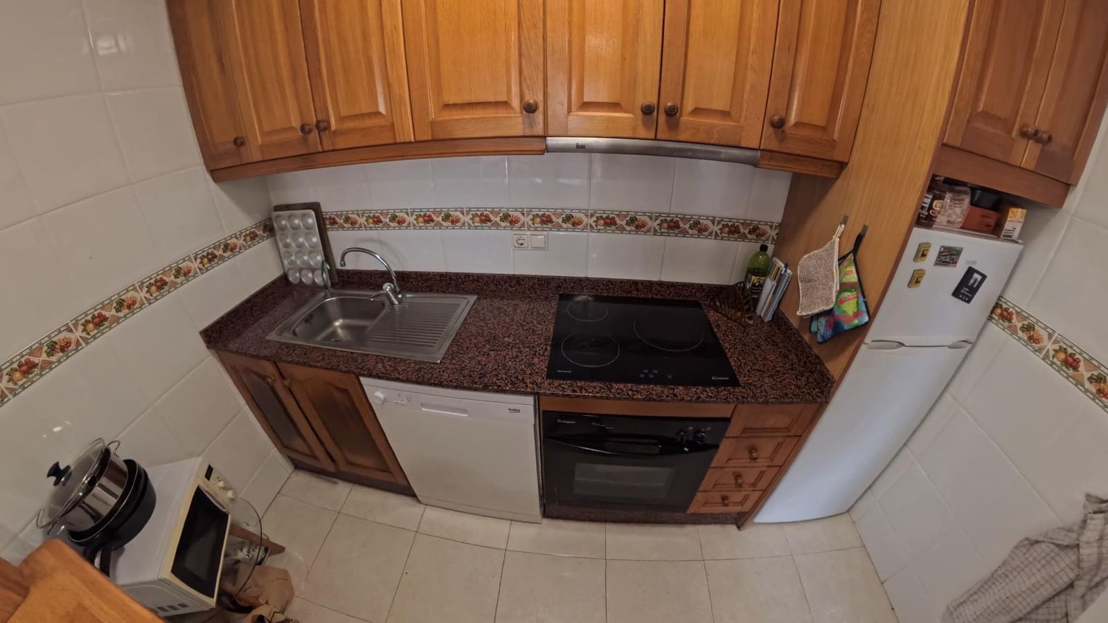 2 makuuhuone Huoneisto myytävänä paikassa Torrevieja mukana uima-altaan - 159 000 € (Ref: 9570963)