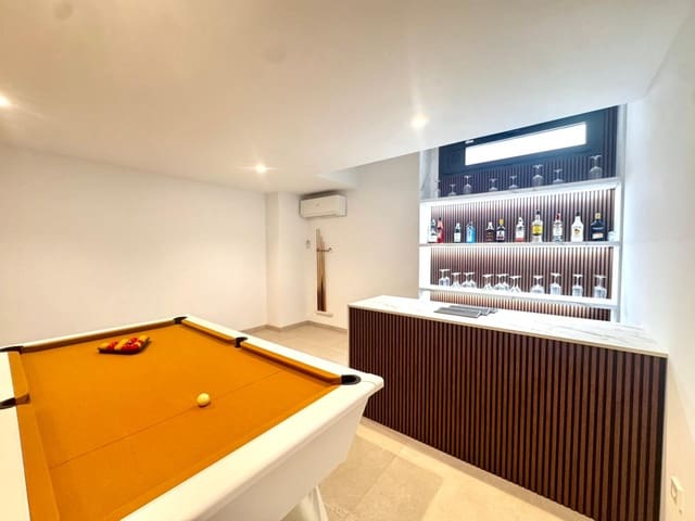 4 chambre Villa/Maison à vendre à Torre-Pacheco avec piscine garage - 530 000 € (Ref: 9574449)