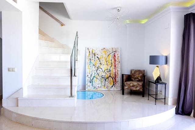 Ático de 5 habitaciones en Mijas pueblo, Mijas en venta con piscina garaje - 900.000 € (Ref: 9574450)