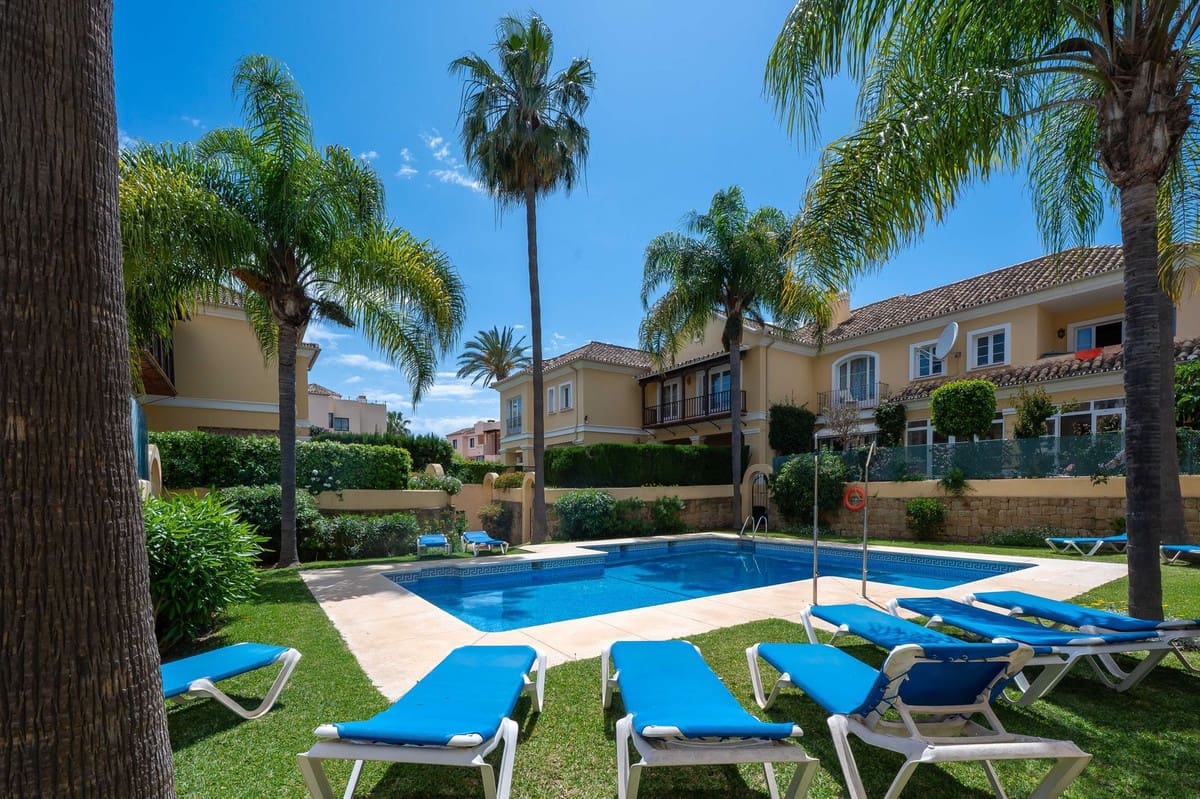 3 Zimmer Haus zu verkaufen in Elviria - 695.000 € (Ref: 9574451)