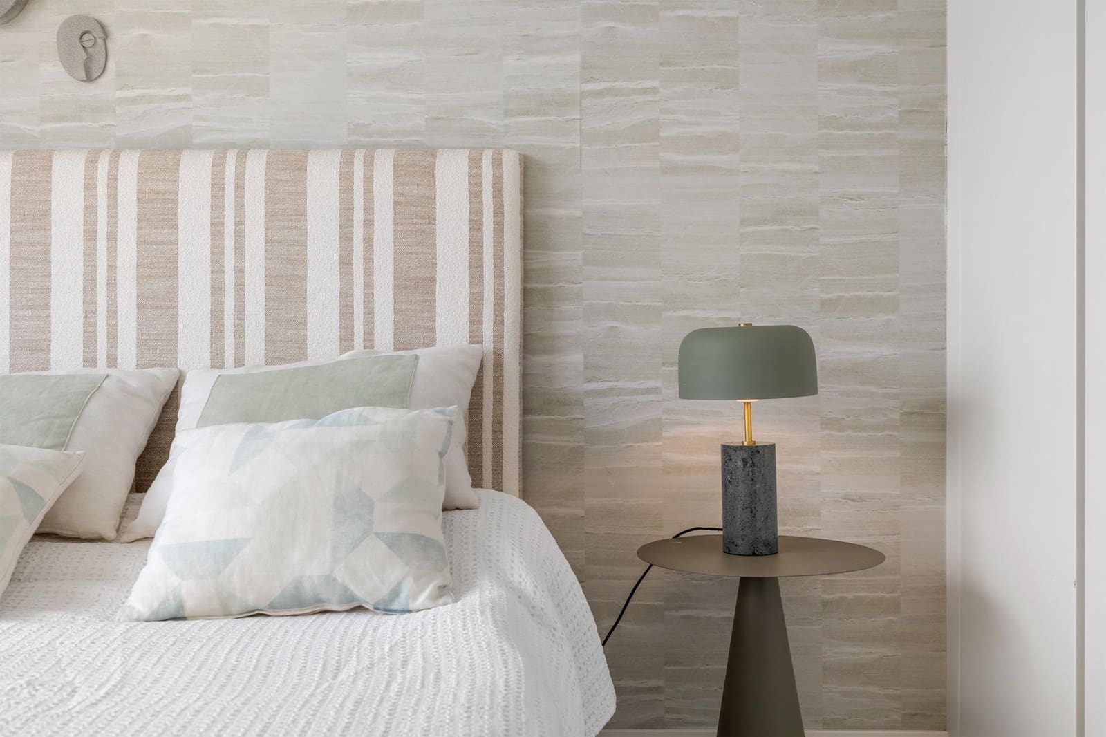 3 Zimmer Apartment zu verkaufen in New Golden Mile mit Pool - 995.000 € (Ref: 9574452)