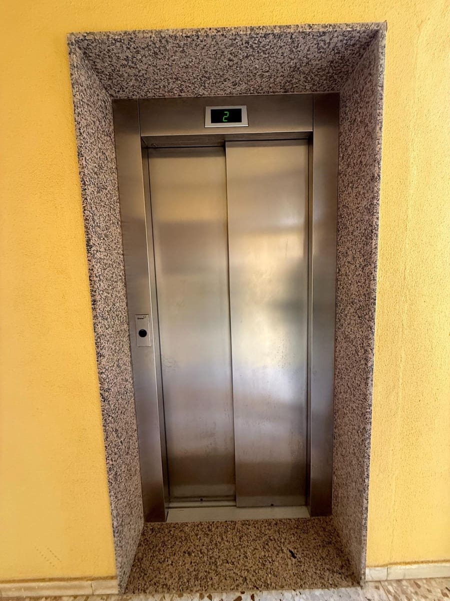 1 soverom Leilighet til salgs i Torrevieja - € 159 900 (Ref: 9576552)