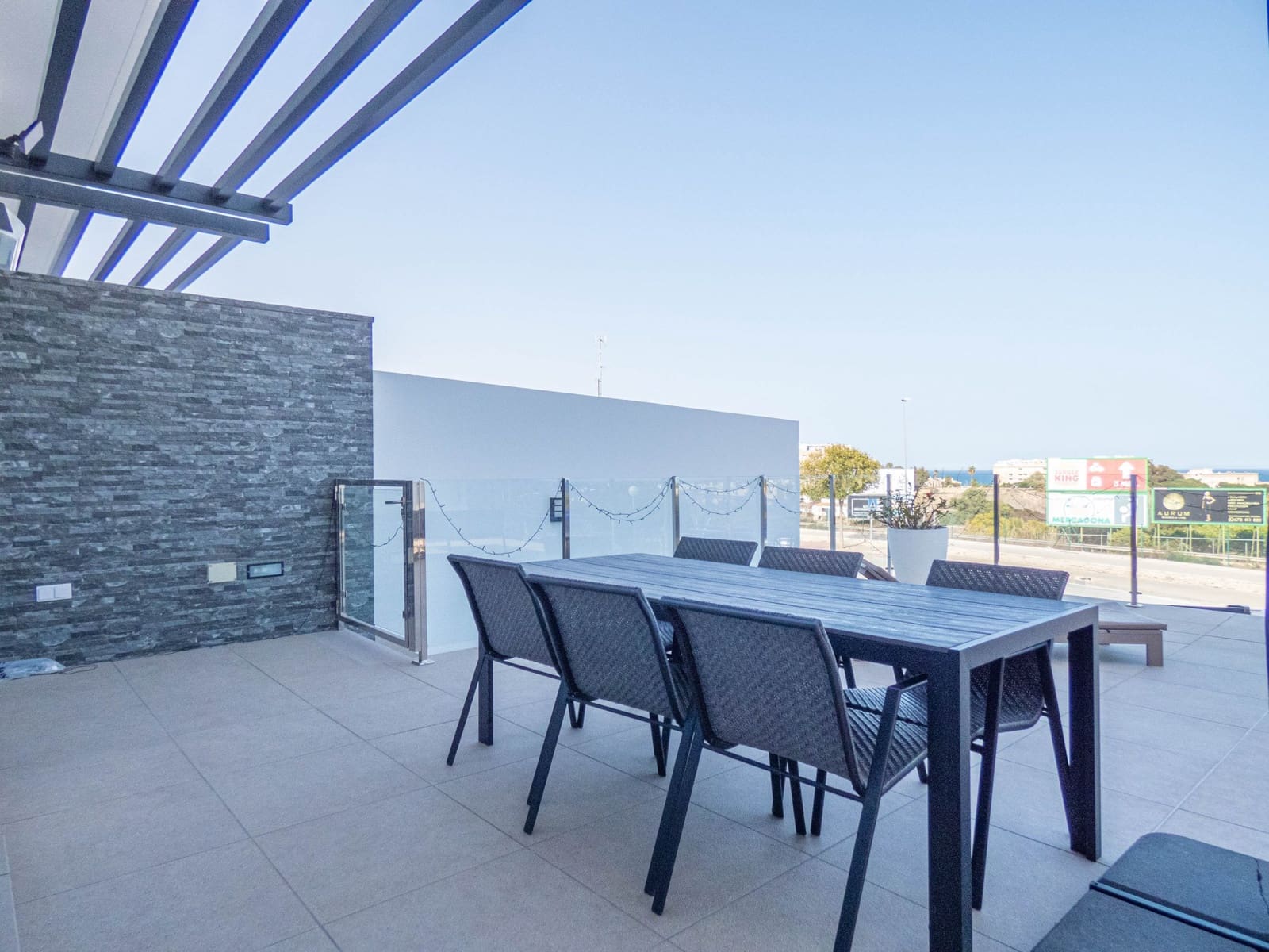 3 Zimmer Apartment zu verkaufen in Guardamar del Segura mit Pool Garage - 469.950 € (Ref: 9576553)