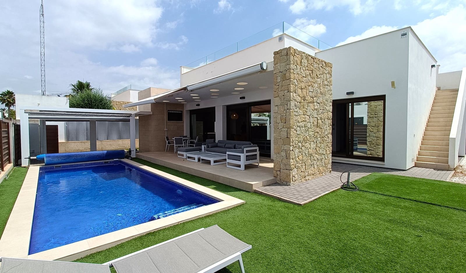 3 bedroom Villa for sale in Orihuela with pool garage - € 449,475 (Ref: 9576554)