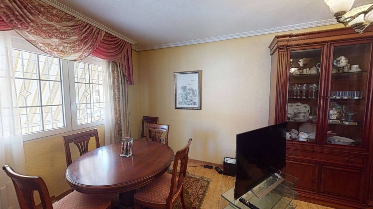 6 quarto Moradia para venda em San Javier com piscina garagem - 383 200 € (Ref: 9576557)