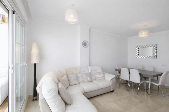 Ático de 2 habitaciones en Benalmádena pueblo, Benalmádena en venta - 375.000 € (Ref: 9576561)