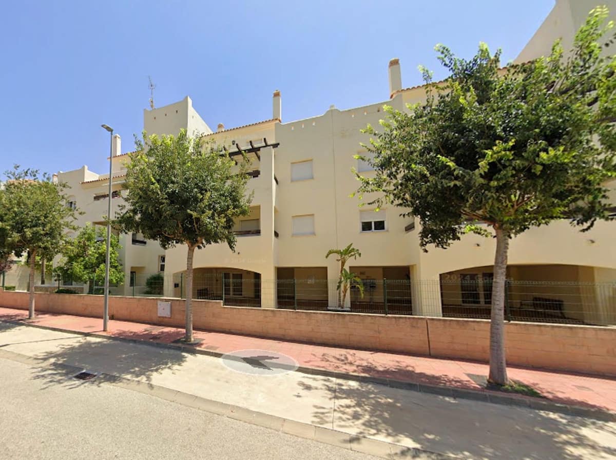 Ático de 2 habitaciones en Benalmádena en venta - 375.000 € (Ref: 9576561)
