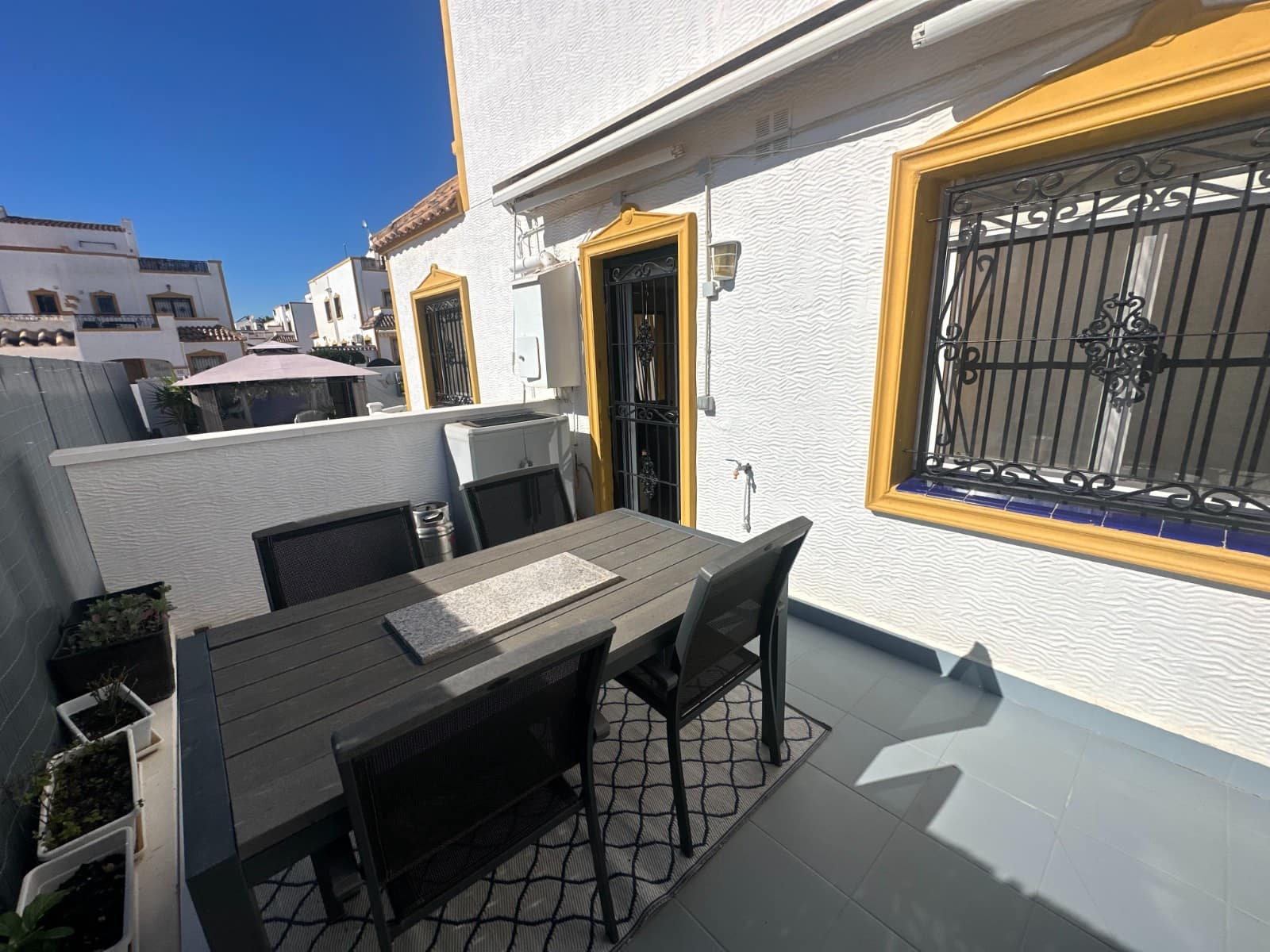3 bedroom Townhouse for sale in Orihuela with garage - € 220,000 (Ref: 9585078)