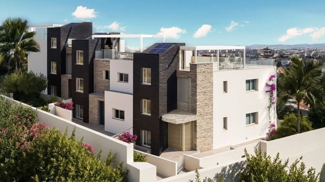 3 Zimmer Doppelhaus zu verkaufen in Torreblanca, Fuengirola mit Pool - 820.000 € (Ref: 9586183)