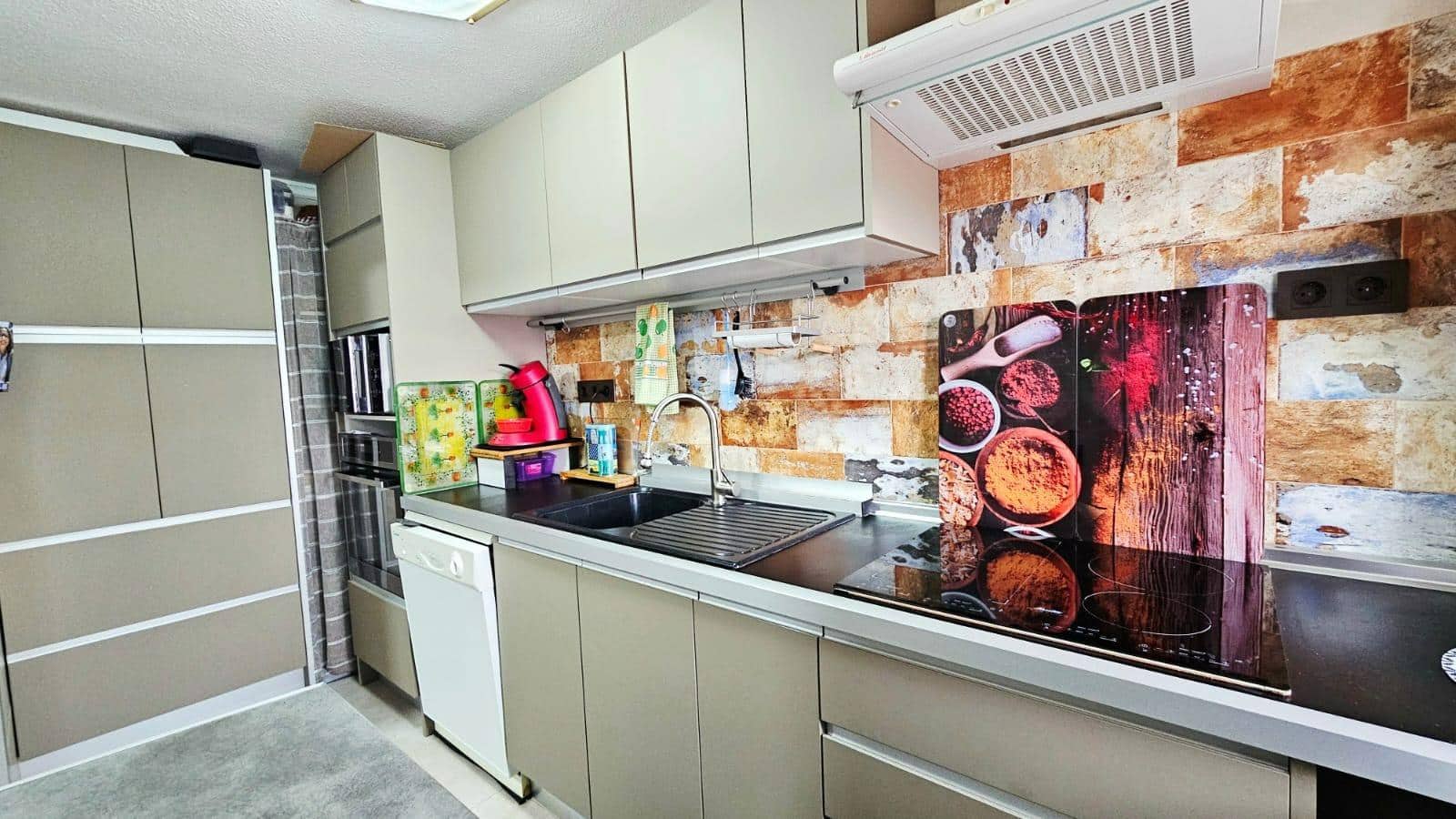 2 quarto Apartamento para venda em Torrevieja com piscina - 169 000 € (Ref: 9586199)