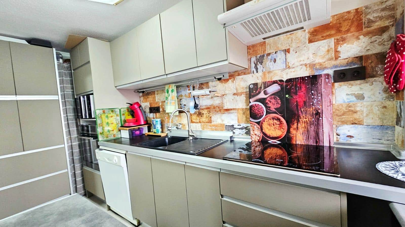 2 quarto Apartamento para venda em Torrevieja com piscina - 169 000 € (Ref: 9586199)