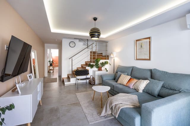 3 slaapkamer Huis te koop in Nueva Torrevieja, Torrevieja - € 205.000 (Ref: 9586201)