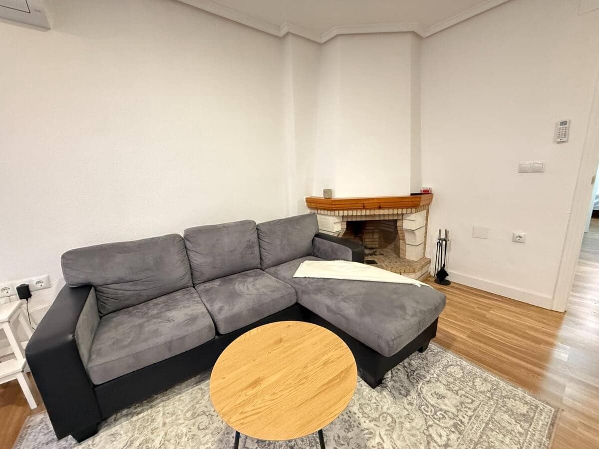 4 chambre Appartement à vendre à Torrevieja - 175 000 € (Ref: 9586203)