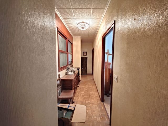 5 camera da letto Appartamento in vendita in Centro - Muelle Pesquero, Torrevieja - 299.000 € (Rif: 9586206)