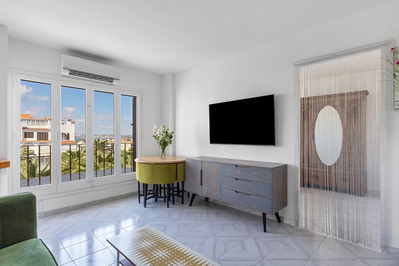 1 quarto Penthouse para venda em Torrevieja - 169 500 € (Ref: 9591111)