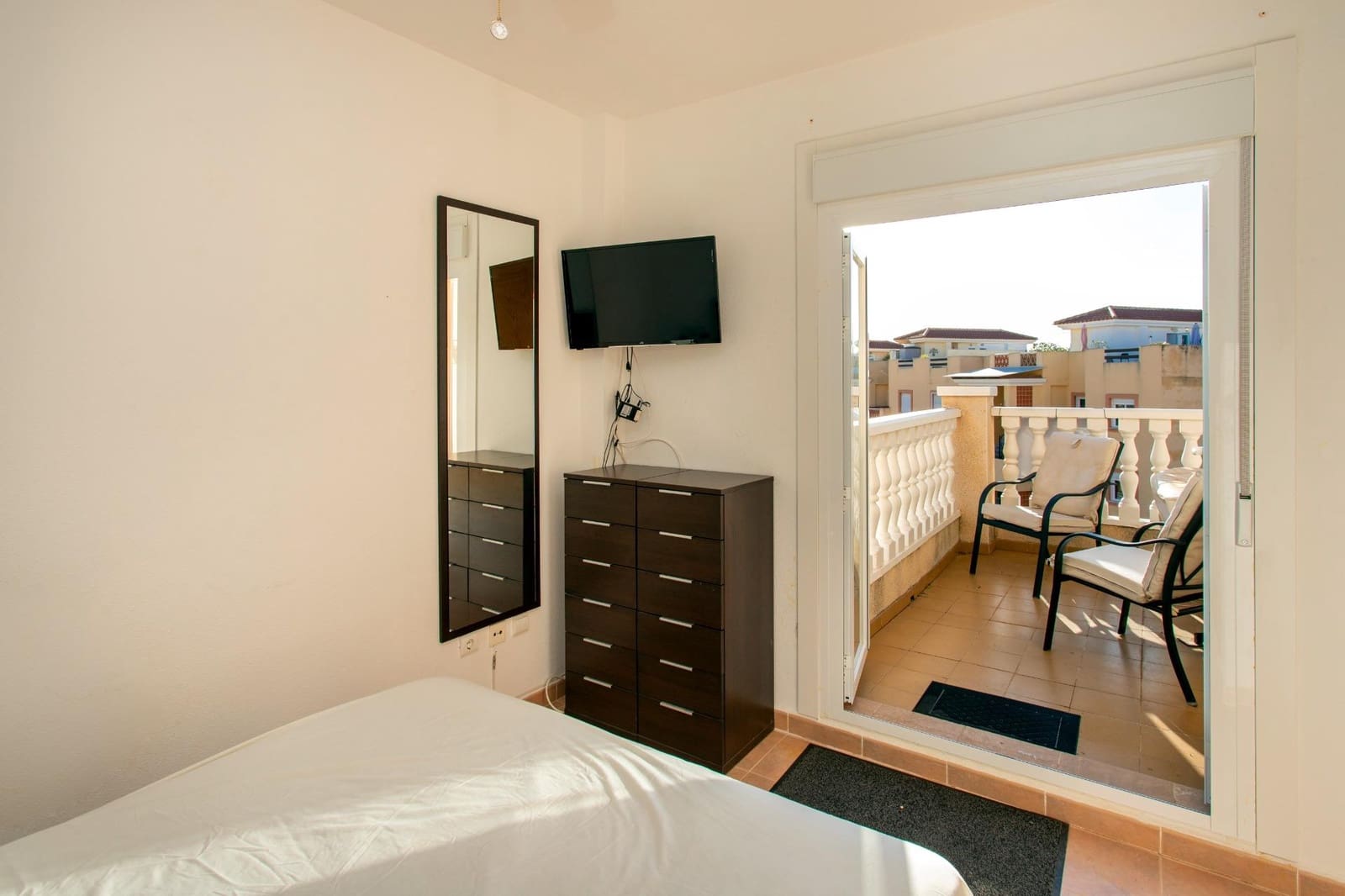 2 quarto Casa em Banda para venda em Orihuela Costa com piscina - 185 000 € (Ref: 9591118)