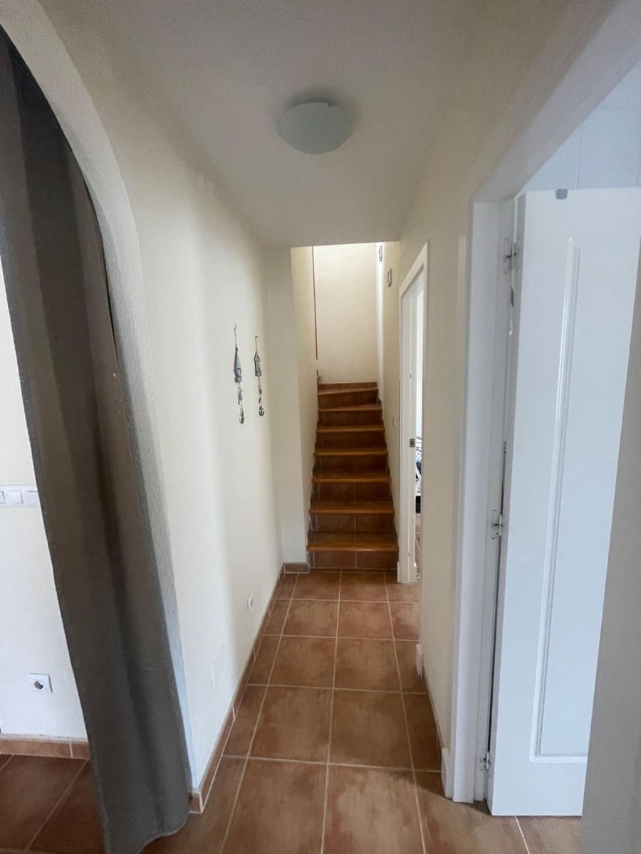 Pareado de 3 habitaciones en Torrevieja en venta con piscina - 262.000 € (Ref: 9594916)