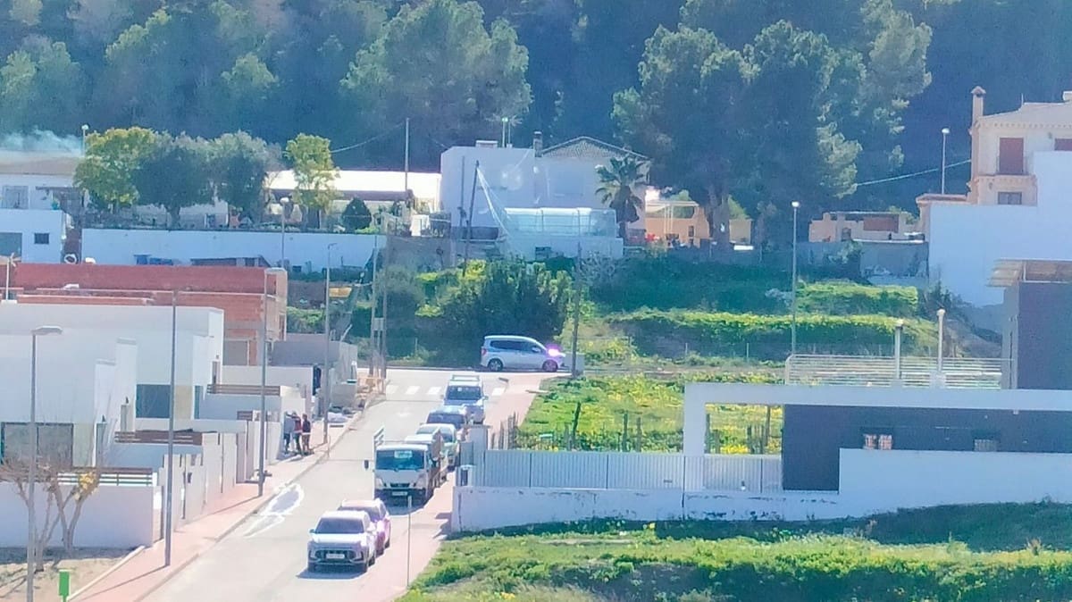 2 slaapkamer Appartement te koop in Bigastro met zwembad garage - € 174.900 (Ref: 9599389)