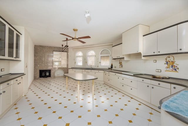 Chalet de 9 habitaciones en Torremuelle, Benalmádena en venta con piscina garaje - 2.999.000 € (Ref: 9599401)