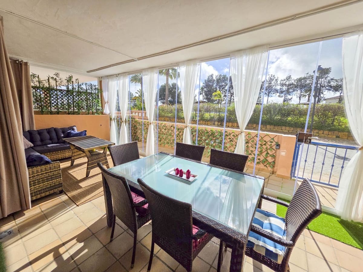 2 chambre Appartement à vendre à La Duquesa / Puerto de la Duquesa avec piscine - 369 000 € (Ref: 9599402)