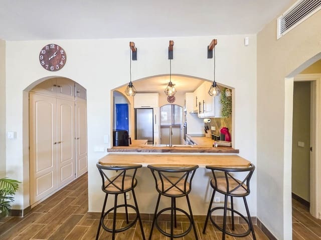 2 sypialnia Apartament na sprzedaż w La Duquesa / Puerto de la Duquesa, Manilva - 369 000 € (Ref: 9599402)