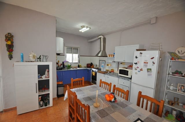 Chalet de 5 habitaciones en Salinas en venta - 189.000 € (Ref: 9604859)