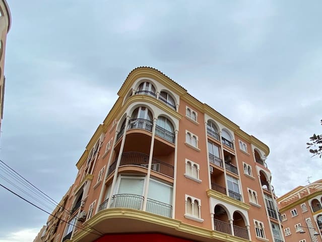 5 sovrum Lägenhet till salu i El Molino, Torrevieja - 330 000 € (Ref: 9604860)