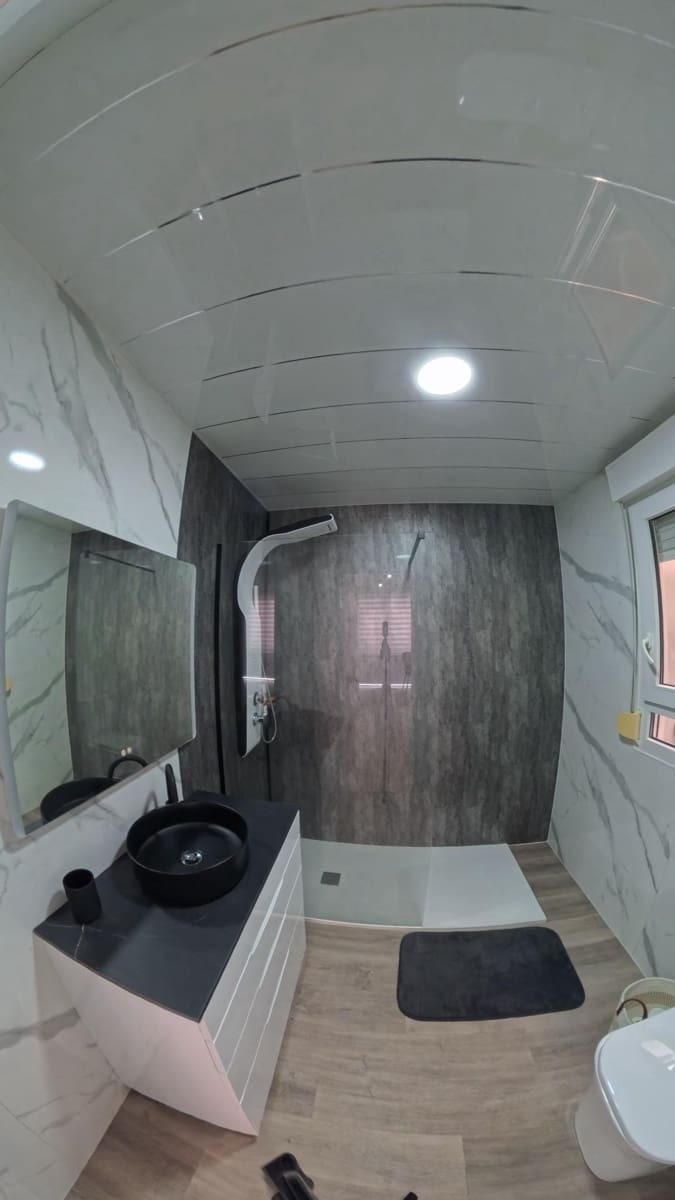 2 bedroom Apartment for sale in Torrevieja - € 179,950 (Ref: 9607958)