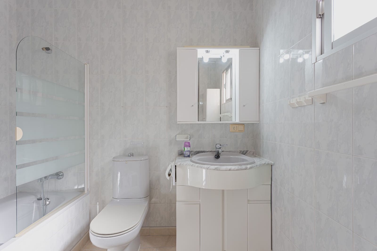 3 bedroom Villa for sale in Torrevieja - € 405,000 (Ref: 9607959)