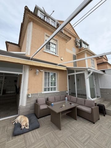 3 makuuhuone Omakotitalo myytävänä paikassa La Zenia, Orihuela mukana 
autotalli - 284 000 € (Ref: 9607967)