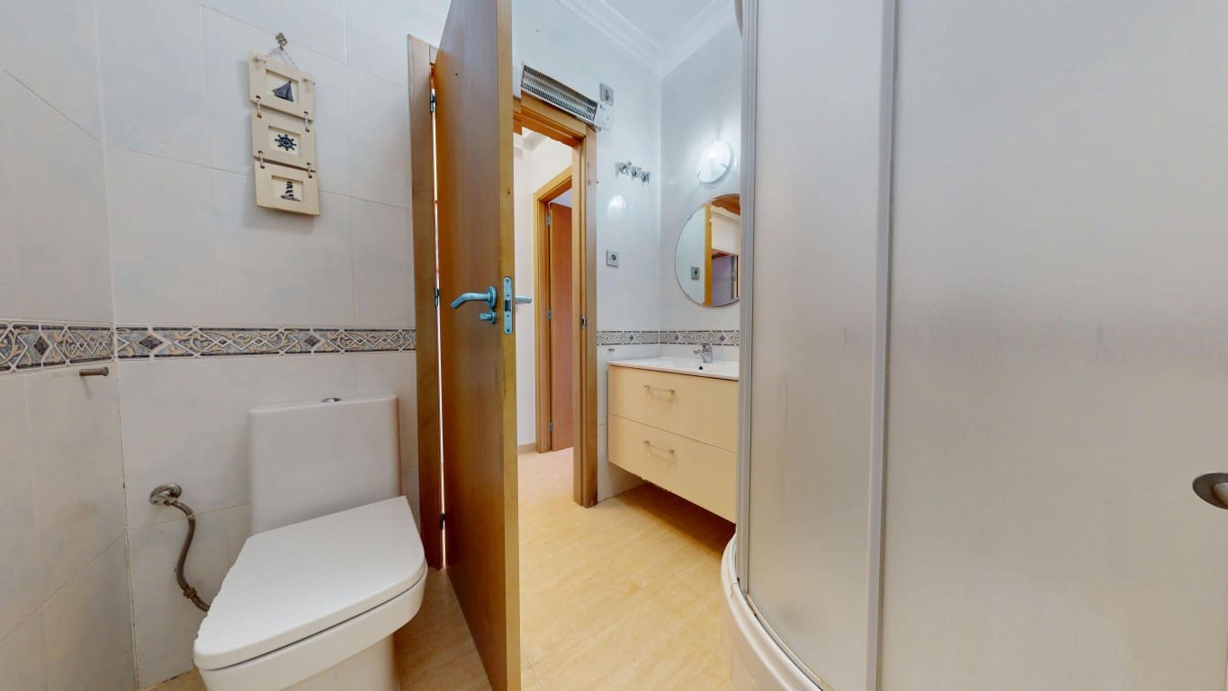 4 slaapkamer Halfvrijstaande villa te koop in Los Alcazares met zwembad garage - € 350.000 (Ref: 9607970)