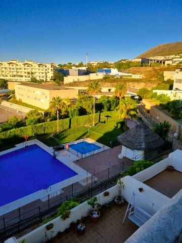 2 soveværelse Penthouse til salg i Benalmádena pueblo, Benalmádena - € 355.000 (Ref: 9611332)